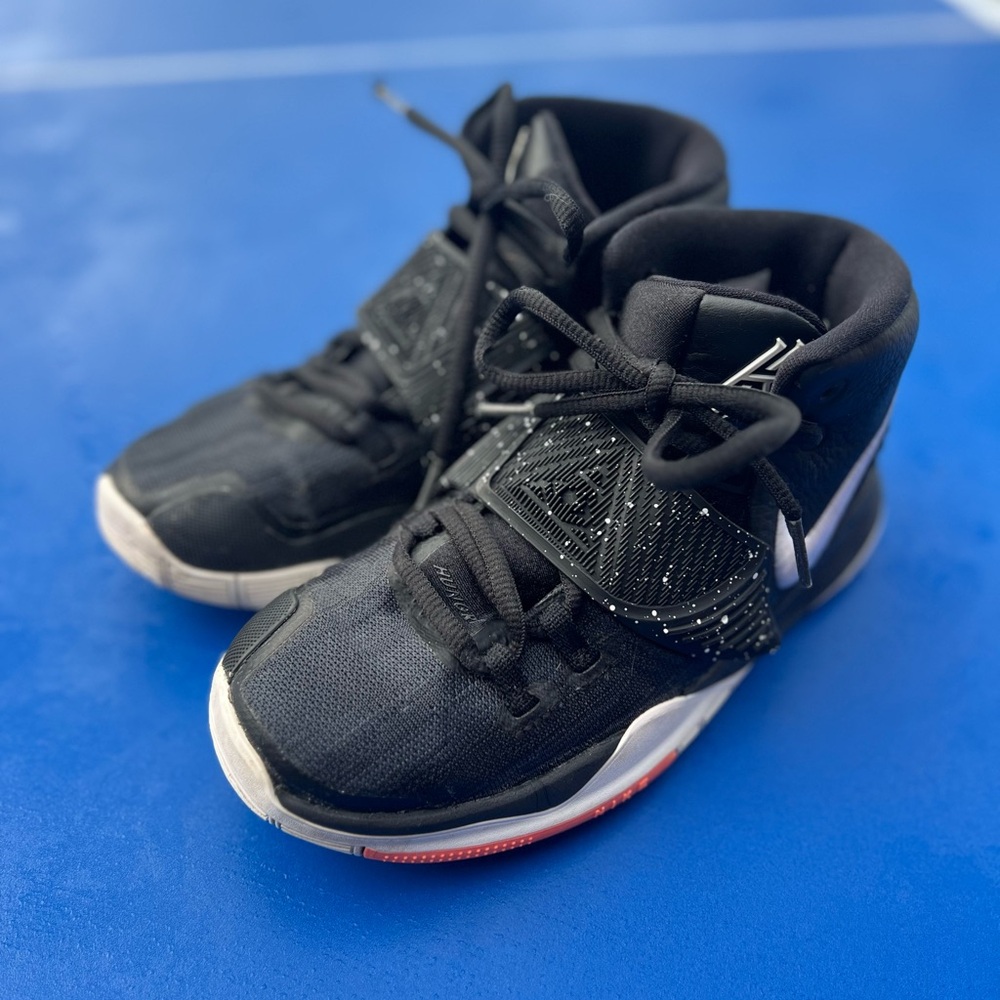 Nike Kyrie 6 Sneakers
